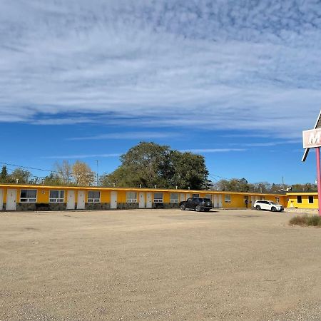 Dundurn Motel Buitenkant foto